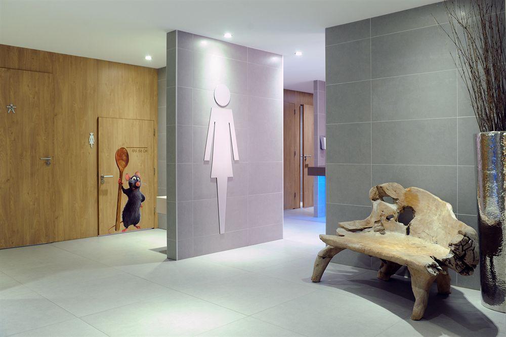 Der Valk Hotel 4*