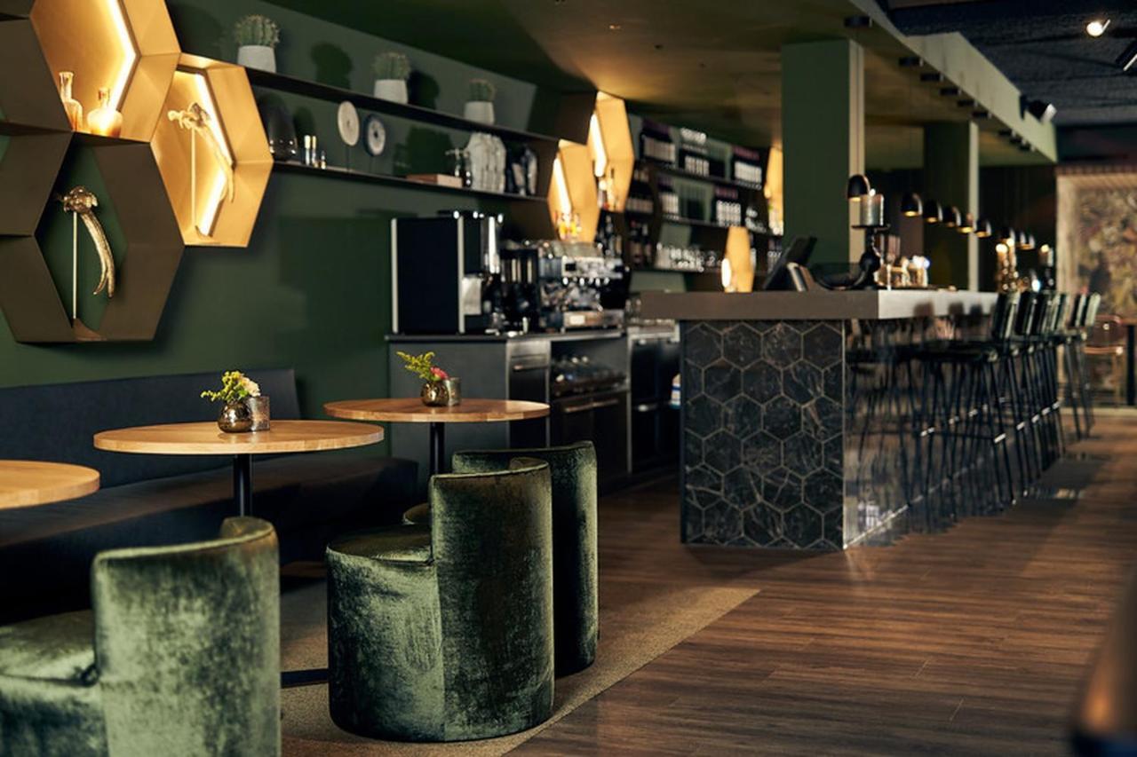 Hotel Der Valk 4*